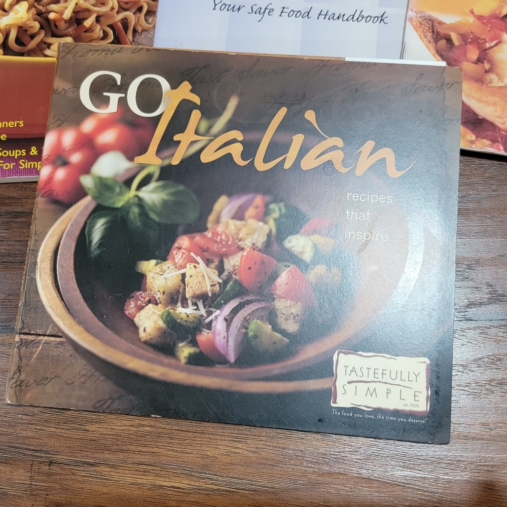 Cookbook bundle - Picture 2 of 5